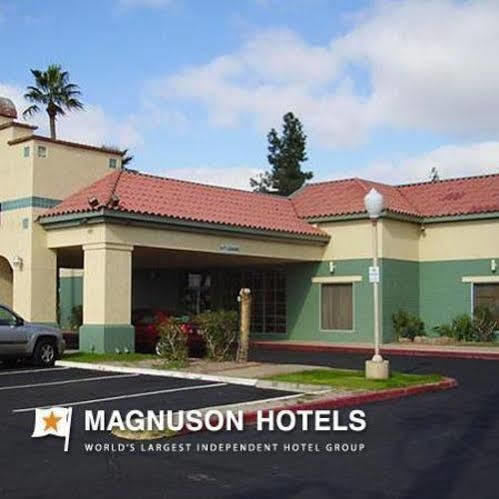 Vacation Inn Phoenix Ngoại thất bức ảnh